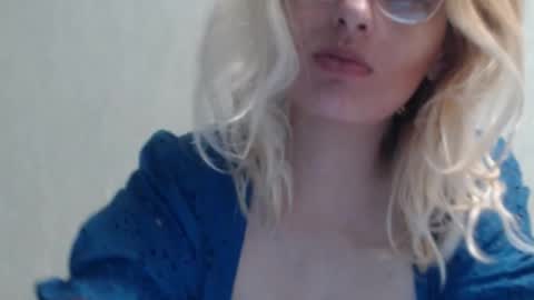 margo_shine online show from October 2025 02:16:01 PM