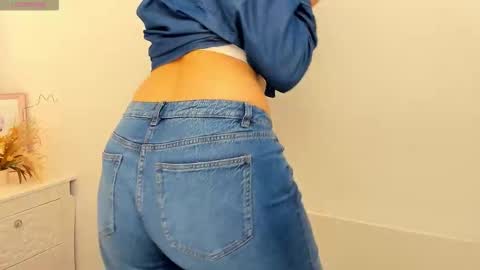 Margo online show from December 2025 05:24:02 AM