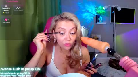 Snapshot of margohotty chatting on October 2025 04:10:01 AM Margo for you online show from October 2025 04:10:01 AM