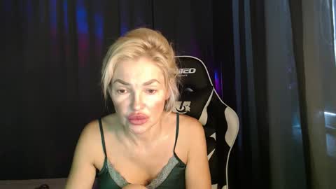 Snapshot of margoo_77 chatting on October 2025 02:59:02 AM Margoo online show from October 2025 02:59:02 AM