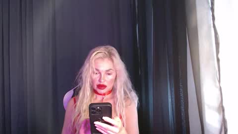 Snapshot of margoo_77 chatting on October 2025 05:20:02 AM Margoo online show from October 2025 05:20:02 AM