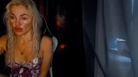 Snapshot of margoo_77 chatting on November 2025 05:50:02 AM Margoo online show from November 2025 05:50:02 AM