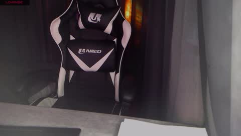 Snapshot of margoo_77 chatting on November 2025 02:44:02 AM Margoo online show from November 2025 02:44:02 AM