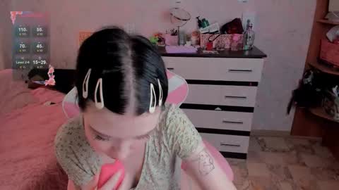 Snapshot of margopink chatting on October 2025 10:27:01 AM Margot online show from October 2025 10:27:01 AM