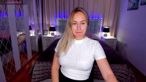 Snapshot of margosugar chatting on June 2026 09:56:01 AM MargoSugar online show from June 2026 09:56:01 AM