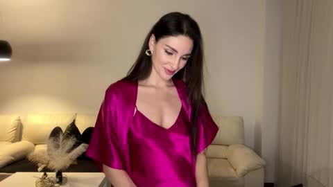 Snapshot of margotdeville chatting on November 2025 01:31:01 AM Margot online show from November 2025 01:31:01 AM