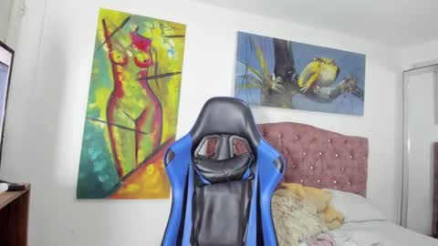 Snapshot of margoth_montilla chatting on December 2025 07:53:02 PM margoth_montilla online show from December 2025 07:53:02 PM