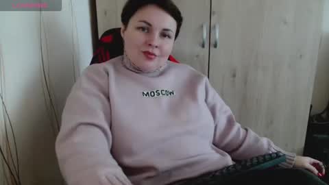 Mari online show from November 2025 07:20:02 AM