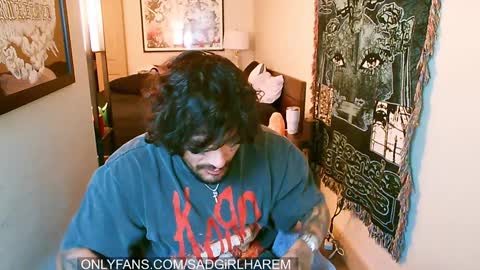 Snapshot of mari_and_jandro chatting on January 2025 03:46:01 PM Mari online show from January 2025 03:46:01 PM