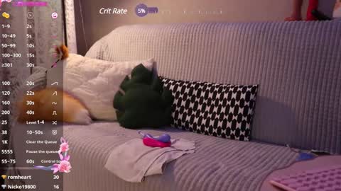 Mari Moonbunny online show from December 2024 05:00:01 PM