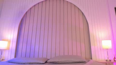 Maria  online show from November 2025 11:32:02 AM