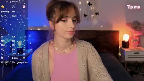 Snapshot of maria_moonlight chatting on March 2026 04:25:01 PM Maria online show from March 2026 04:25:01 PM