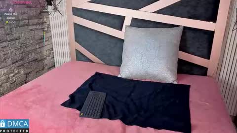 Snapshot of maria_twenty chatting on November 2025 11:21:01 AM maria_twenty online show from November 2025 11:21:01 AM