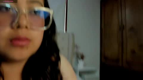 Snapshot of maria_vidal chatting on June 2026 12:18:01 PM MARIAM online show from June 2026 12:18:01 PM