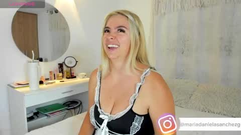 Snapshot of mariadanielasanchez chatting on September 2025 12:59:01 AM mariadanielasanchez online show from September 2025 12:59:01 AM