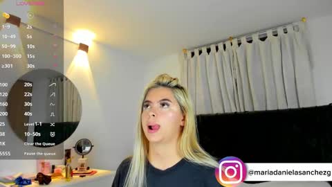 Snapshot of mariadanielasanchez chatting on October 2025 02:01:02 AM mariadanielasanchez online show from October 2025 02:01:02 AM