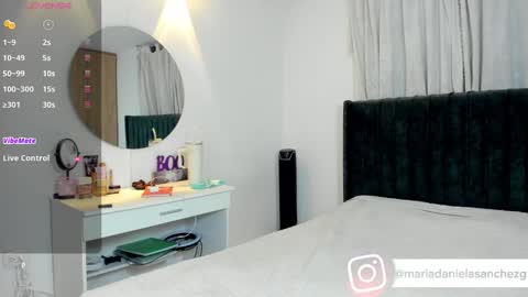 Snapshot of mariadanielasanchez chatting on October 2025 01:39:02 AM mariadanielasanchez online show from October 2025 01:39:02 AM
