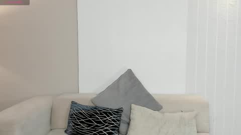 MARIA HERRERA  online show from February 2026 07:43:01 PM