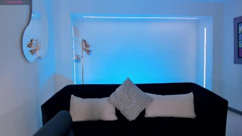 Snapshot of mariaherrera_ chatting on April 2026 02:27:02 AM MARIA HERRERA online show from April 2026 02:27:02 AM