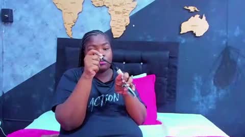  MARIAM online show from October 2025 12:19:02 PM