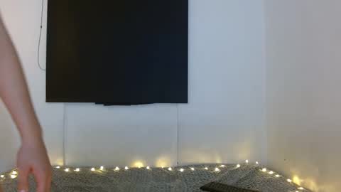 Snapshot of mariamcalad chatting on December 2024 10:28:01 AM Mariam Calad online show from December 2024 10:28:01 AM