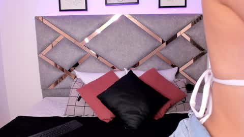 Snapshot of marian_pinzon chatting on February 2025 02:38:01 AM Marian online show from February 2025 02:38:01 AM