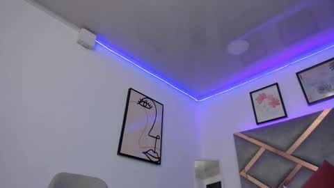 Snapshot of marian_pinzon chatting on March 2025 02:55:02 AM Marian online show from March 2025 02:55:02 AM