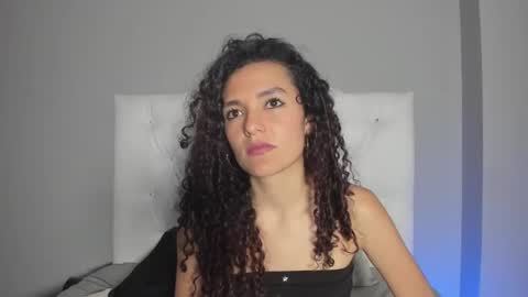 Marian online show from December 2024 12:15:02 AM