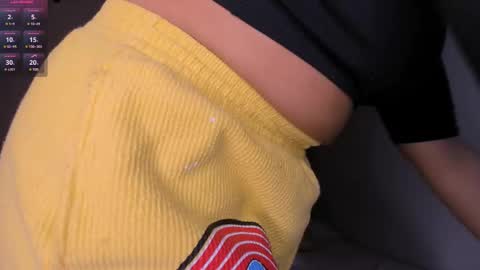 Snapshot of mariana__roe chatting on March 2025 07:08:02 AM Mariana Roe online show from March 2025 07:08:02 AM