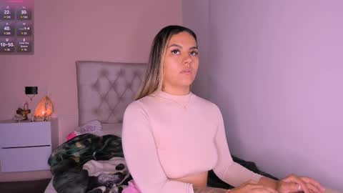 Snapshot of mariana__roe chatting on March 2025 05:28:01 AM Mariana Roe online show from March 2025 05:28:01 AM