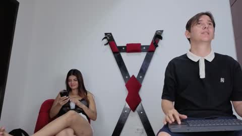 Mariana and Ronny online show from March 2026 12:21:02 PM