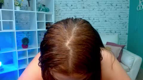 Snapshot of mariana_blonde chatting on February 2026 12:00:01 PM Mariana online show from February 2026 12:00:01 PM