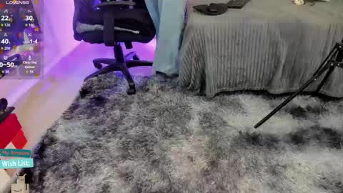 Mar y online show from November 2025 02:50:02 PM