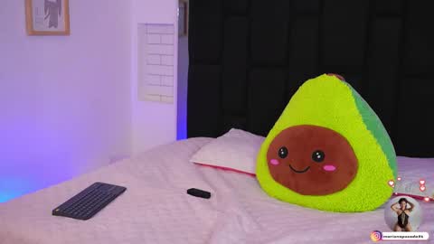 Mariana  online show from February 2026 07:09:01 PM