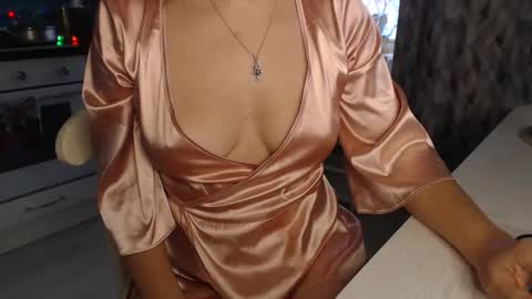 Snapshot of mariana_mur chatting on February 2025 11:21:01 AM MarianaMur online show from February 2025 11:21:01 AM