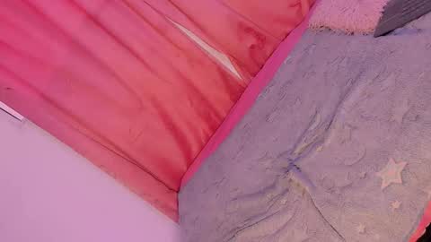 Mariana online show from November 2025 11:21:02 AM