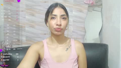 Snapshot of mariana_turner chatting on December 2024 12:37:02 AM Mariana turner online show from December 2024 12:37:02 AM