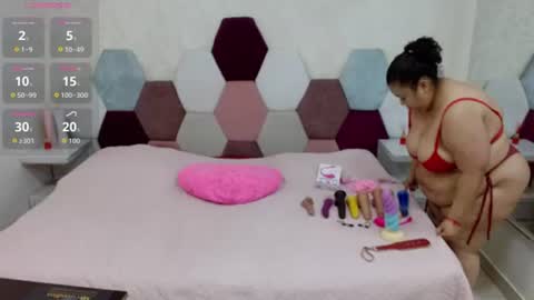 Snapshot of marianabbw_ chatting on June 2026 06:45:02 PM mariana online show from June 2026 06:45:02 PM