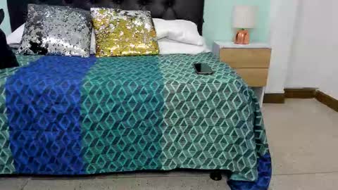 Snapshot of marianee_rousse chatting on December 2025 11:30:02 AM Marianee Rousse online show from December 2025 11:30:02 AM