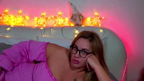 Maria online show from December 2024 04:04:02 AM