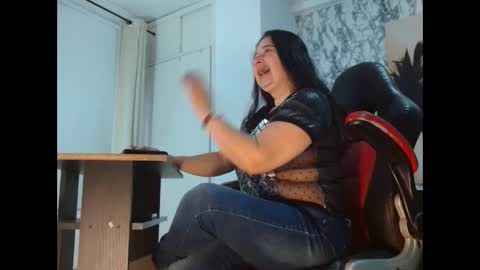 Snapshot of mariani_smith chatting on September 2025 12:43:02 PM Mariani online show from September 2025 12:43:02 PM
