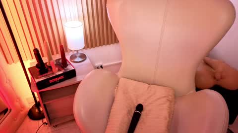 Snapshot of marianl0ve chatting on September 2025 11:04:02 AM Marian Love online show from September 2025 11:04:02 AM