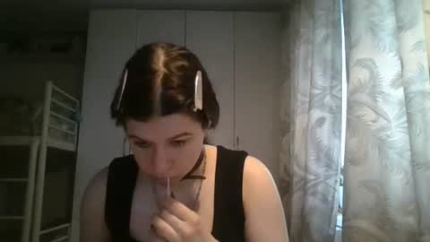 Snapshot of marianmollberg chatting on June 2026 05:34:02 AM Marian online show from June 2026 05:34:02 AM