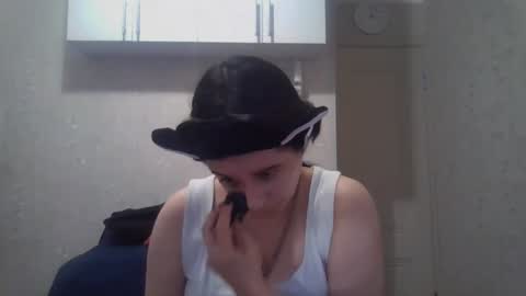 Snapshot of marianmollberg chatting on July 2026 06:01:02 PM Marian online show from July 2026 06:01:02 PM