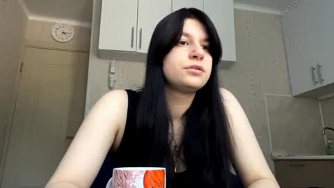 Snapshot of marianmollberg chatting on July 2026 01:17:01 PM Marian online show from July 2026 01:17:01 PM