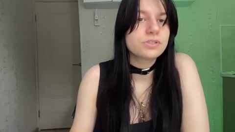 Snapshot of marianmollberg chatting on July 2026 01:21:02 PM Marian online show from July 2026 01:21:02 PM