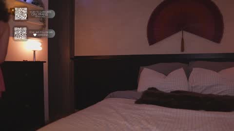 MARIANA  online show from January 2026 10:57:02 PM