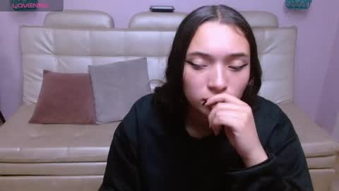 marianne_cam online show from April 2026 02:07:02 PM