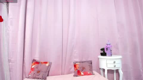 Snapshot of marianrosse chatting on May 2026 11:57:01 PM marianrosse online show from May 2026 11:57:01 PM