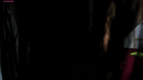 Snapshot of mariansexx chatting on November 2025 06:32:01 PM Marian Sexy online show from November 2025 06:32:01 PM